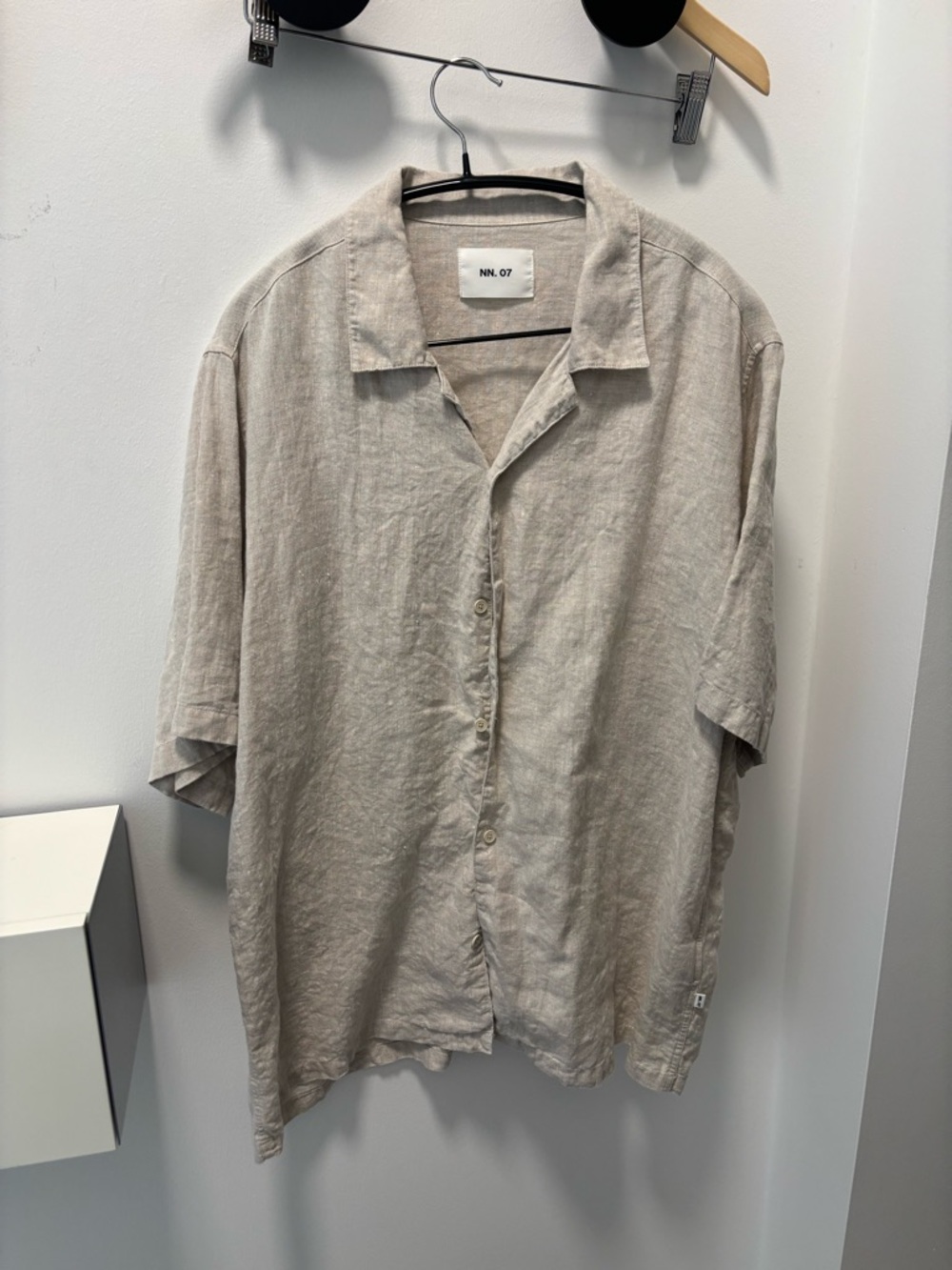 NN.07 Men's Short Sleeve Linen Button-Down Shirt in Light Beige